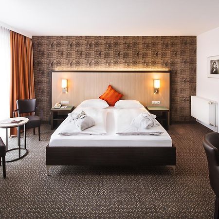 Hotel Plaza دوسبرغ المظهر الخارجي الصورة