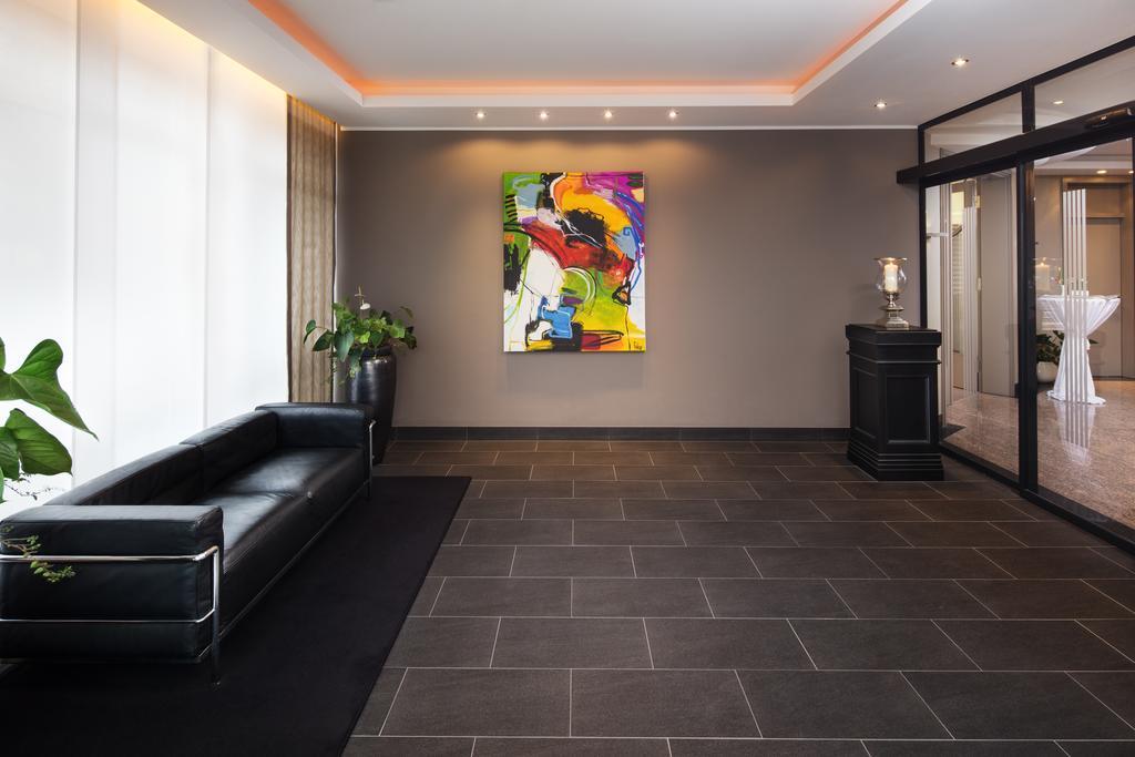 Hotel Plaza دوسبرغ المظهر الخارجي الصورة