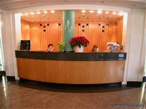 Hotel Plaza دوسبرغ المظهر الداخلي الصورة